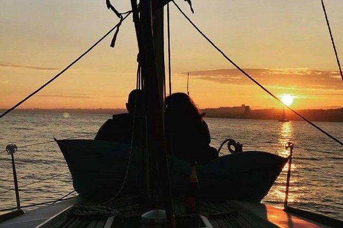 Sunset Sailing Tour On The Tagus River - Where you board: Doca do Bom Sucesso near the action