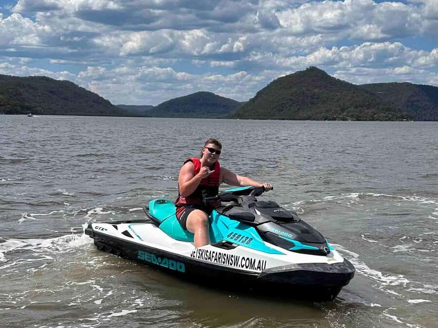 Sydney: 1 hour Jet Ski Safari - Ease of Use and Safety