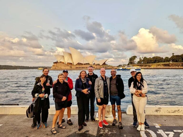 Sydney: City & The Rocks 3.5-Hour Walking Tour with a Drink - What Travelers Are Saying