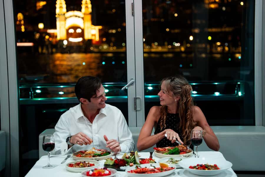 Sydney Harbour: Glass Boat Signature Dinner Cruise - Starting Point and Boarding