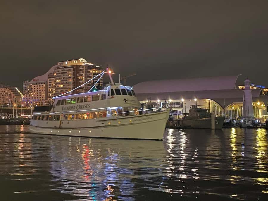 Sydney Harbour: Latin Fiesta Dinner Cruise - Who Will Love This Experience?