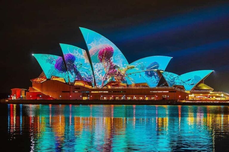Sydney: Vivid Harbour Cruise with Canapes - Price and Value — Is It Worth It?