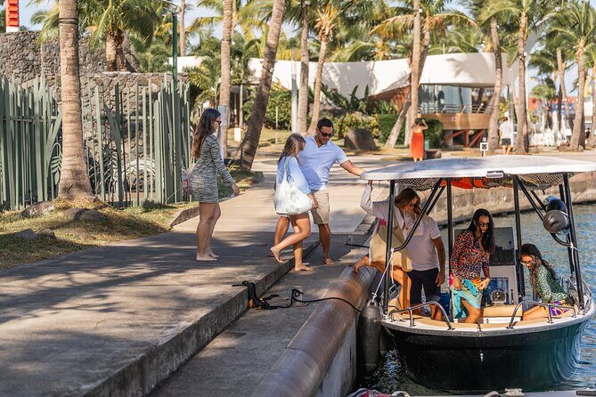 Tahiti Lagoon Snorkeling and Lunch Boat Tour (6 pax max) - Who is This Tour Best For?