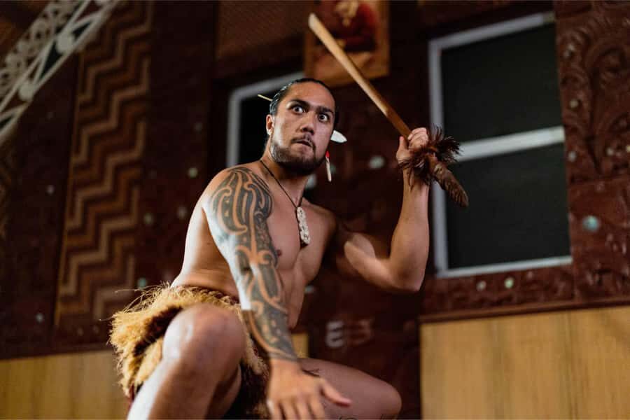 Te Puia: Te R Guided Day Tour + Haka Cultural Performance - The Authenticity and Authentic Experience