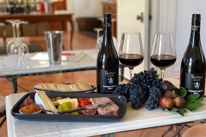 Tintilla Estate: Wine Tasting with a Meat and Cheese Platter - The Setting and Views