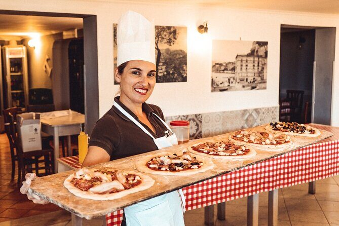 Toss, Bake, Cheers! - Sorrento Pizza Making Class with Wine - Group Size and the Social Element