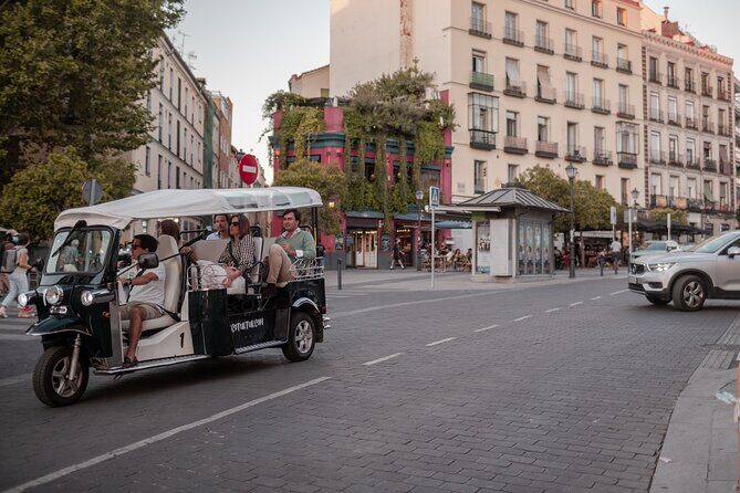 Madrid Historical Tour with Local Guide in Eco Tuk Tuk Private - The Guides Make This Work