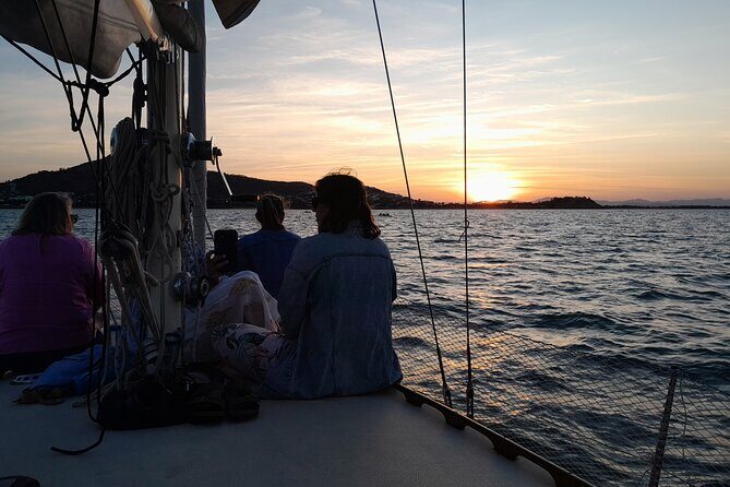 Townsville Sunset Sail Cruise Boat Tour Charter Hire Sailing Hire - The Bottom Line