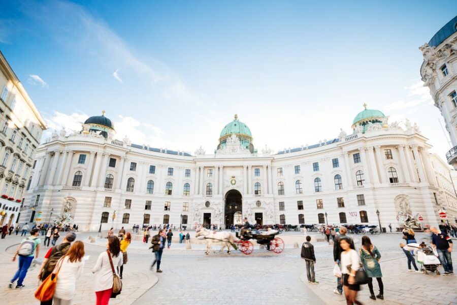 Vienna: Hop-On Hop-Off Sightseeing Bus Tour in 19 Languages - Meeting Point: Finding the Right Yellow Bus
