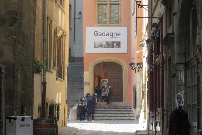 Vieux Lyon Cultural & Historical Walking Guided Tour (English) - Practical Details That Matter