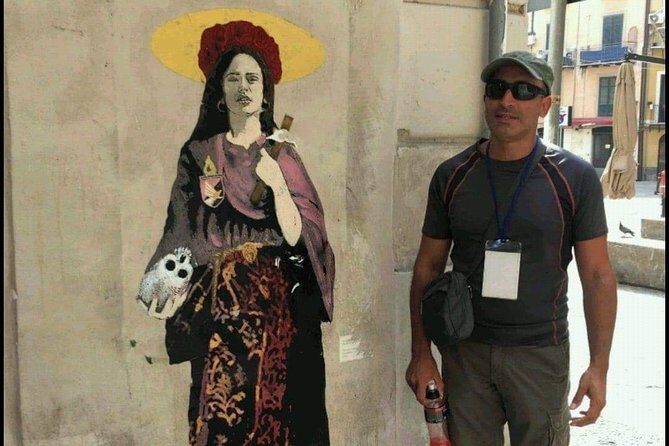 Walking Tour and street food Tour Palermo / History and Food - Meet-up at Quattro Canti: where your morning starts