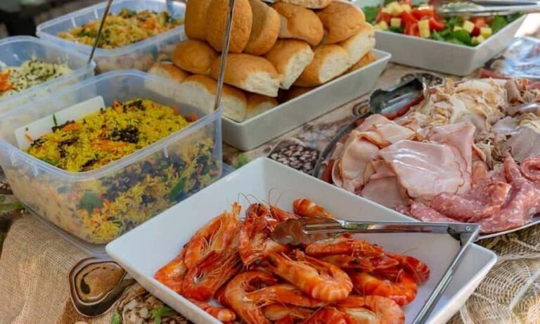 Whitsunday: Whitsunday Islands Tour with Snorkeling & Lunch - The Value and Practicalities