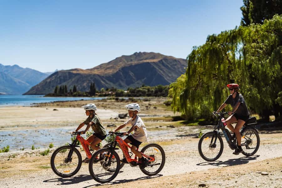Wnaka: Gladstone Track and Wanaka Trails on Bike or eBike - Who Is This Tour Perfect For?