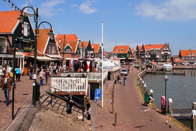Zaanse Schans Windmills and Volendam Small-Group Tour from Amsterdam - Meeting Point and Practical Logistics