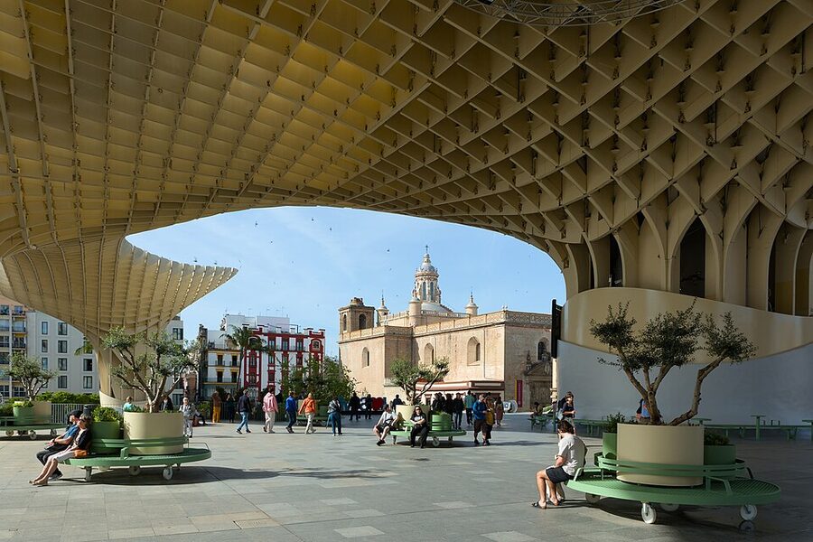 Metropol Parasol and Iglesia de la Anunciación