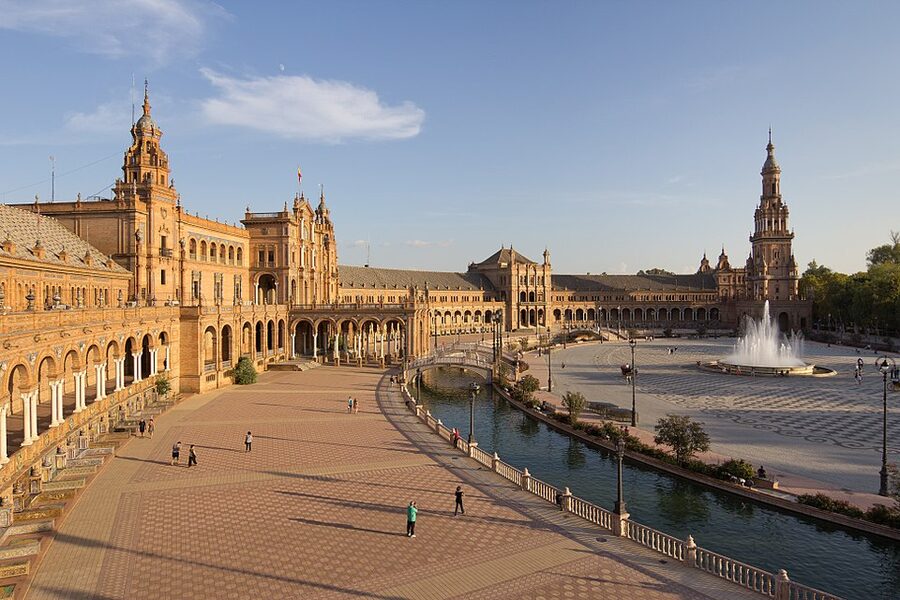 Plaza de Espana Sevilla tiled architecture