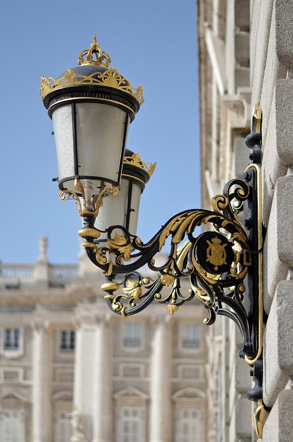 Royal Palace of Madrid seen from the main plaza